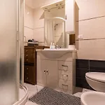 Apartamento Confortevole Con Posto Auto Gratuito E Wifi San Remo