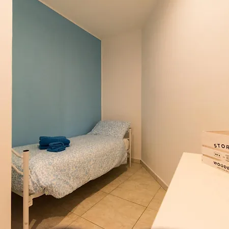 Confortevole Con Posto Auto Gratuito E Wifi Apartament San Remo